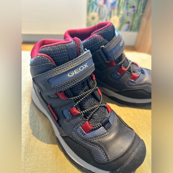 Geox kids hiking boots brand new - Picture 6 of 9